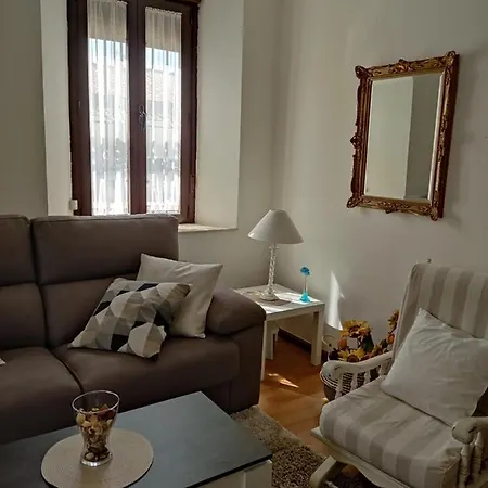Turistico Carvi Apartment Arevalo